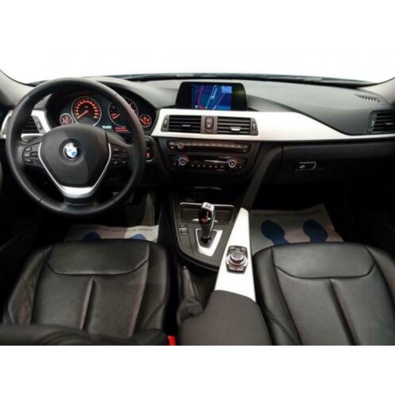 BMW 3 Serie Touring 320D 164PK HIGH EXECUTIVE AUT8, LEER, Na