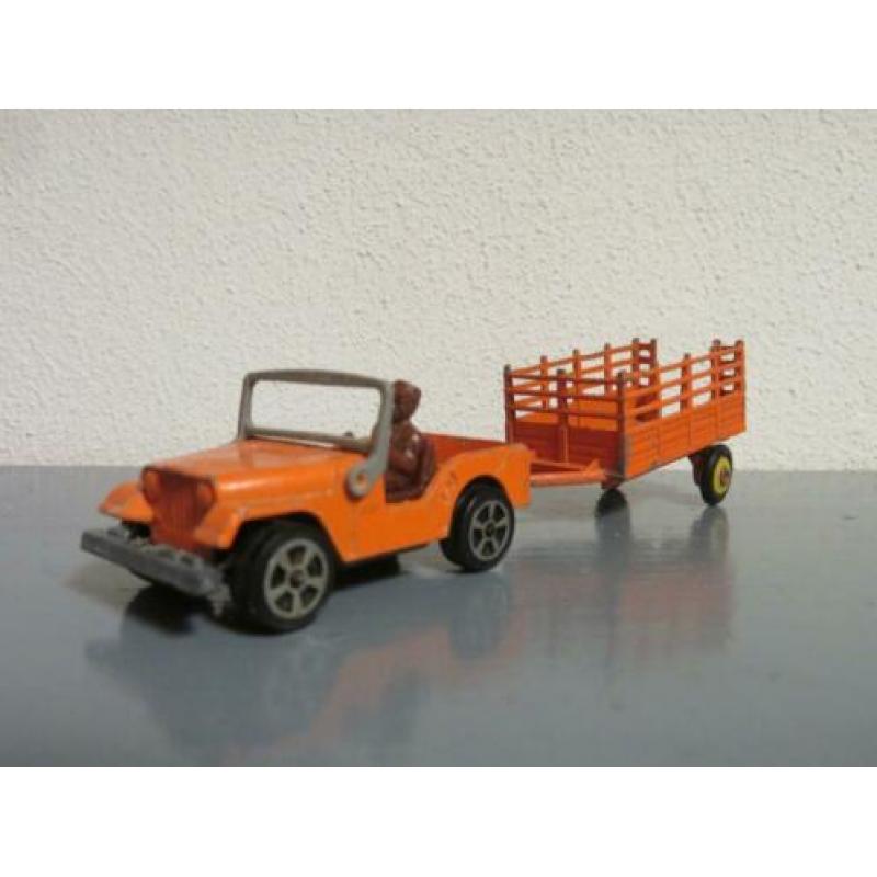 corgi toys whizzwheels Jeep met aanhanger