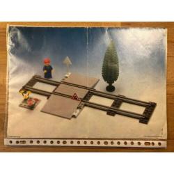 Lego Trein 7835 - Manual Road Crossing