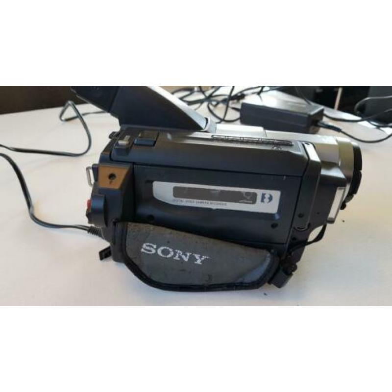 videocamera Sony DCR-TRV130E