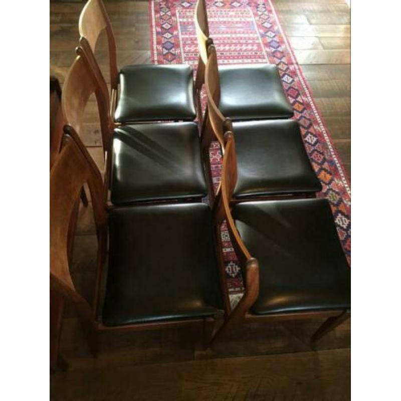 Mooie set van 6 retro stoelen