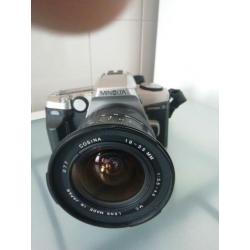 Minolta dynax 5 + Cosina 19-35mm lens
