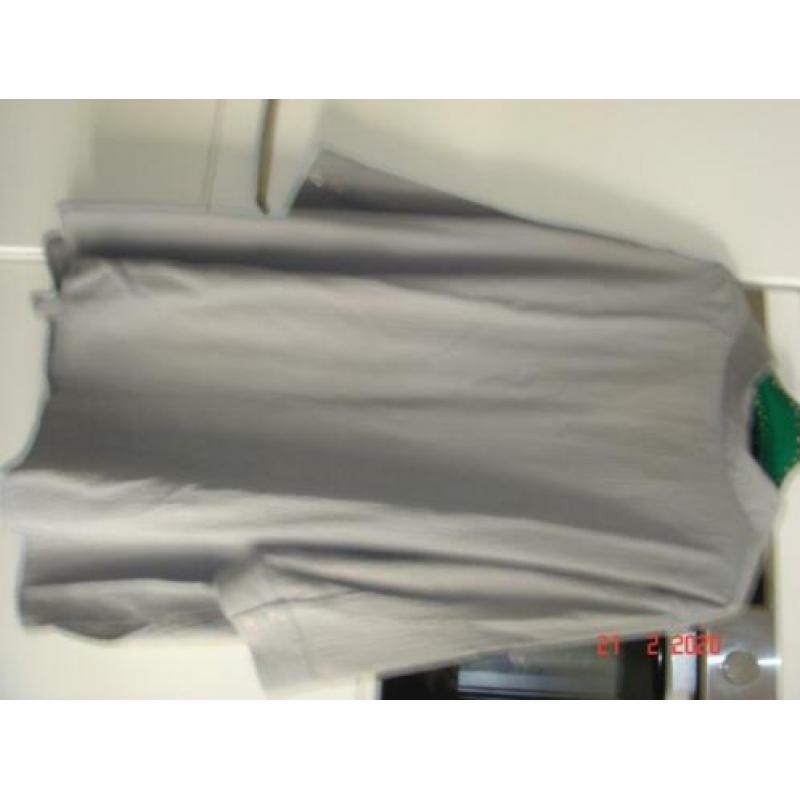 leuke grijze blouse zgan en wit shirt UllaPopken,nw, 58/60