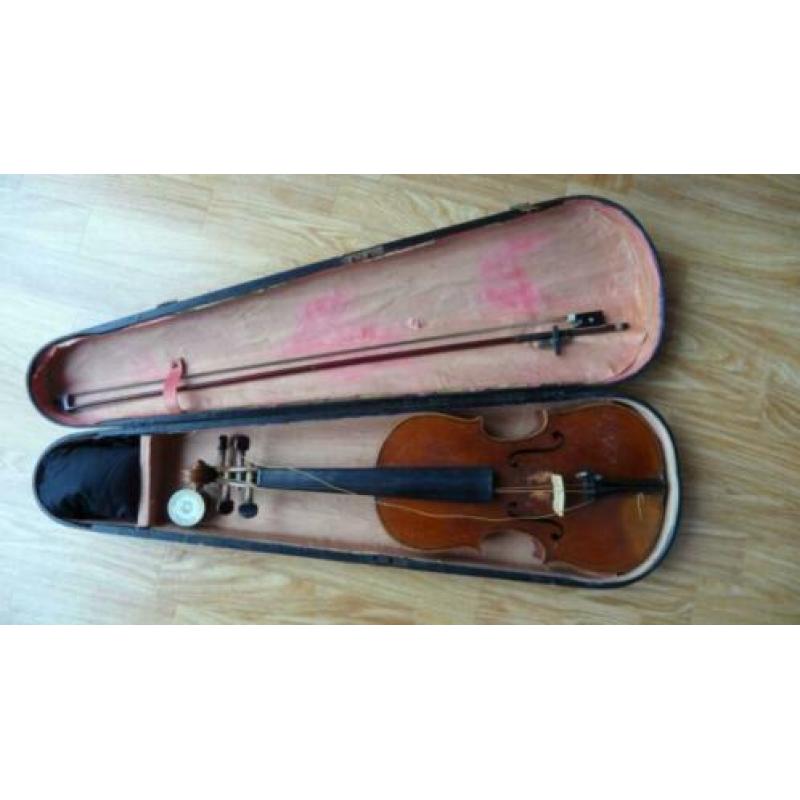 Antiek oude viool opknapper