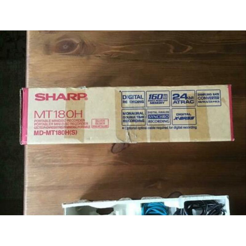 Sharp MD-MT180H compleet