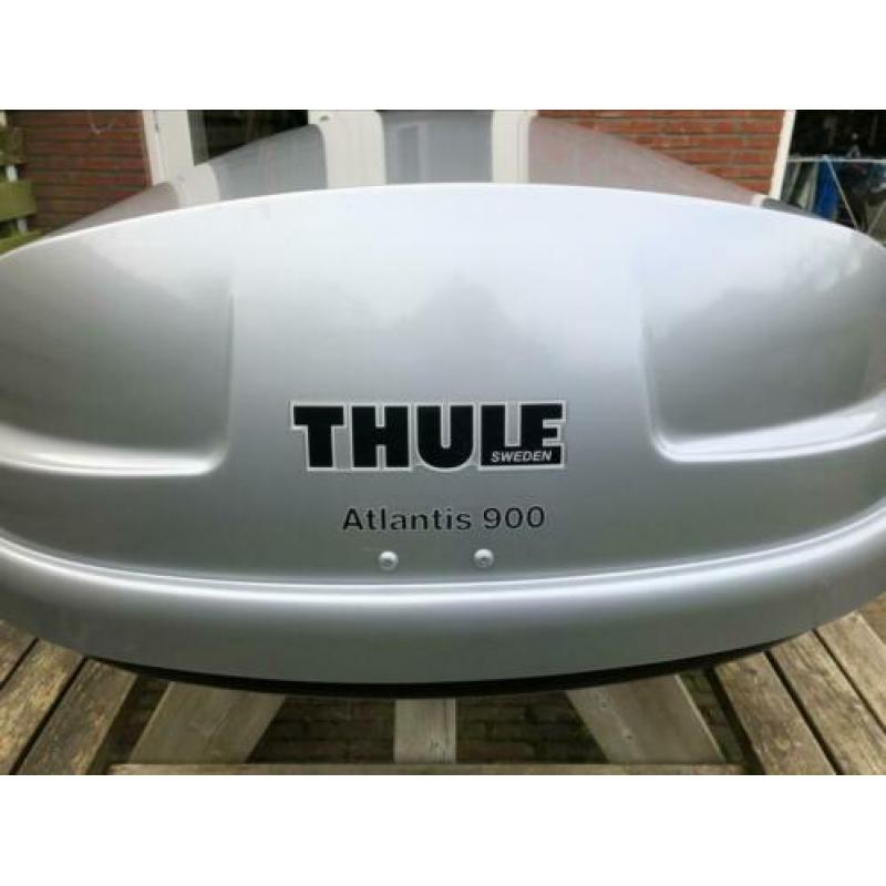 Thule Motion Atlantis 900 Silver Glossy Dakkoffer