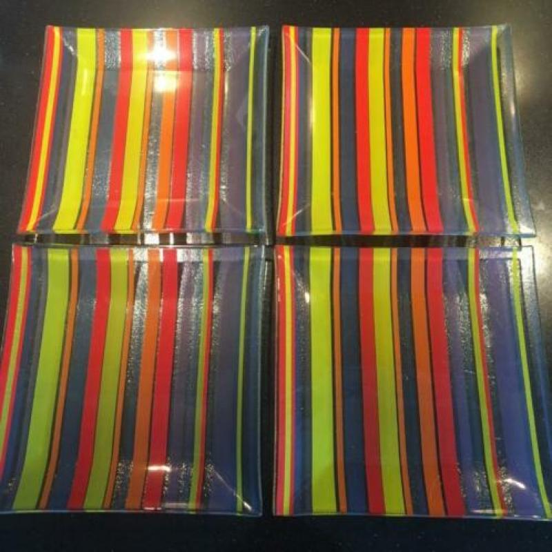 4 x glazen multicolor streep bordje 21 * 21 cm