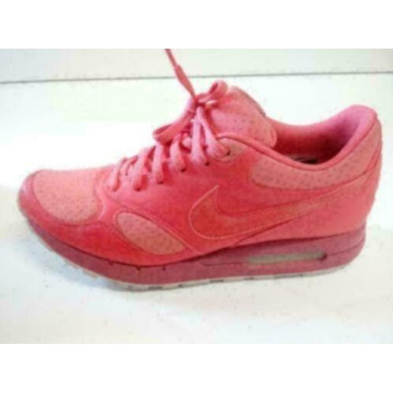 Nike air Max maat 37,5 (23,5cm) limited edition