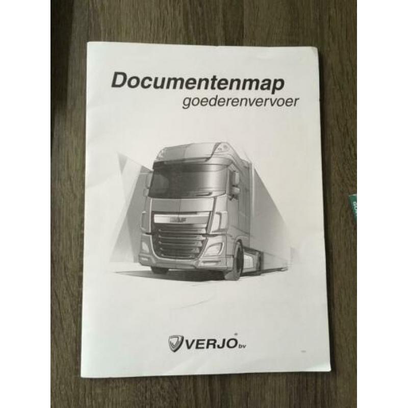 Theorie en examenboekjes vrachtwagen rijbewijs