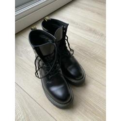 Zwarte schoenen met plateauzool maat 40/41