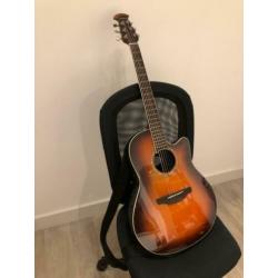 Semi-Akoestische gitaar te koop (zo goed als nieuw)