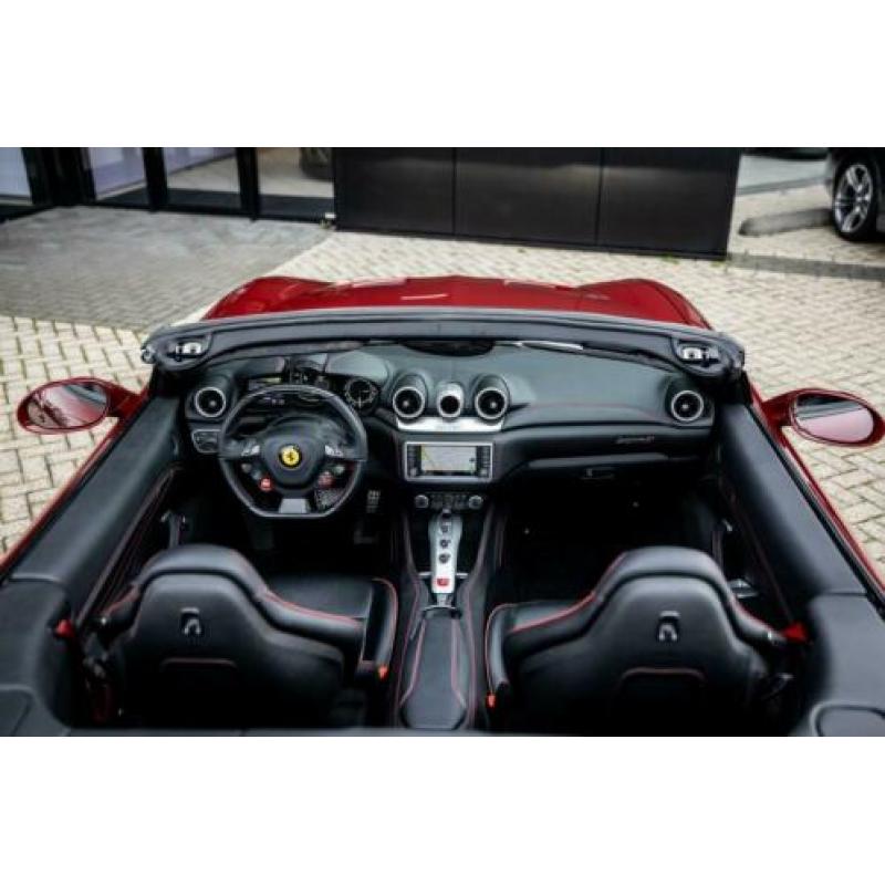 Ferrari California T 3.9 HELE | Orig NL auto | 1e Eigenaar |