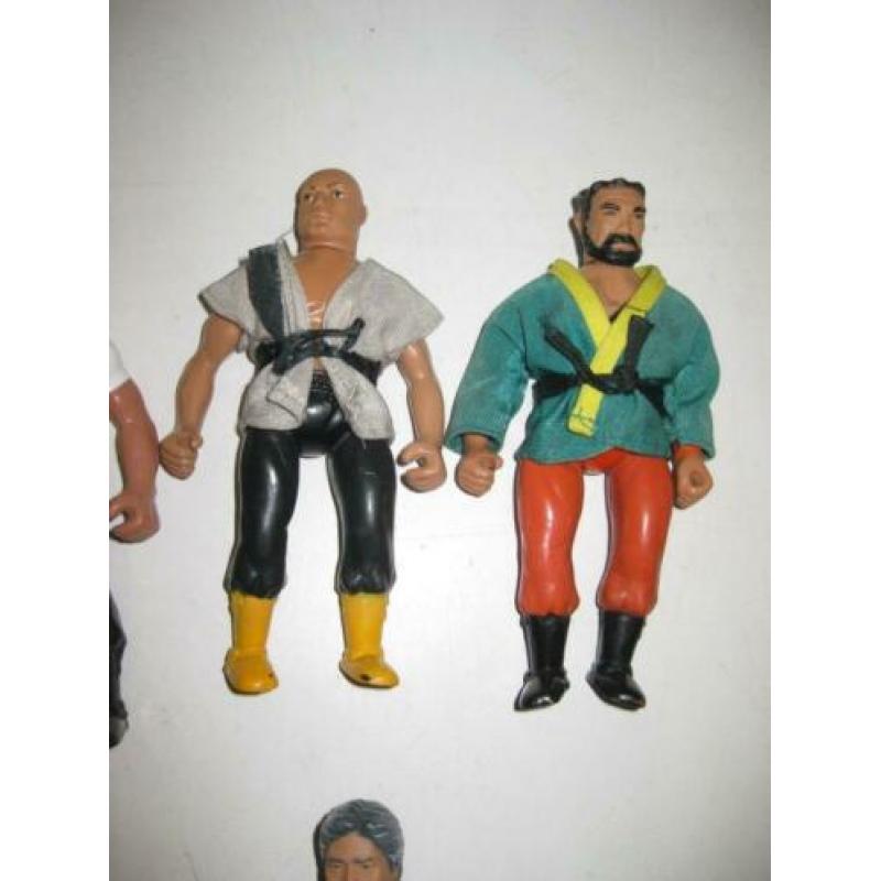 remco toys speelgoed jaren 80 karate popjes in 1 koop (90)