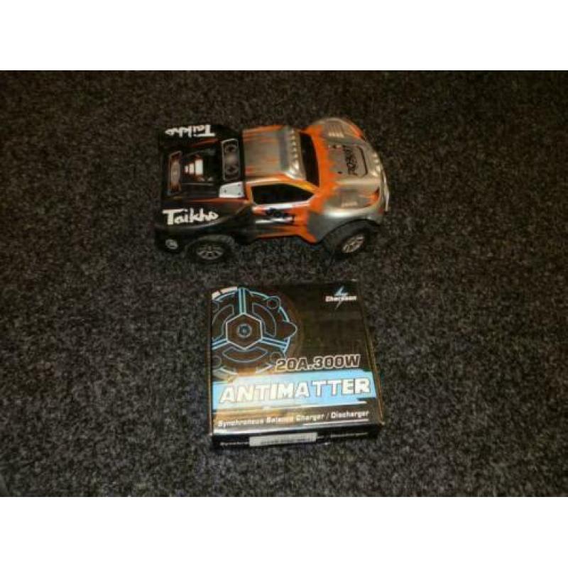 RC truck wltoys 4x4 incl nieuwe Antimatter balance charger