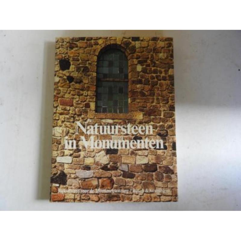 34 boeken Nederlandsche stedenbouw, bouwkunde,monumenten